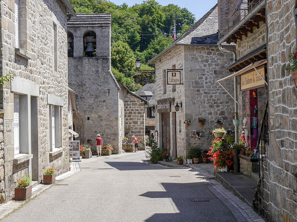 Ruelle à Gimel-les-Cascades - Laissez-vous conter les trésors de Gimel