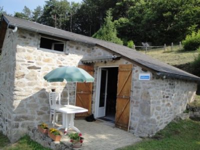 Location Clévacances MONTEIL – Gimel Les Cascades – Corrèze – Limousin – La maison_1