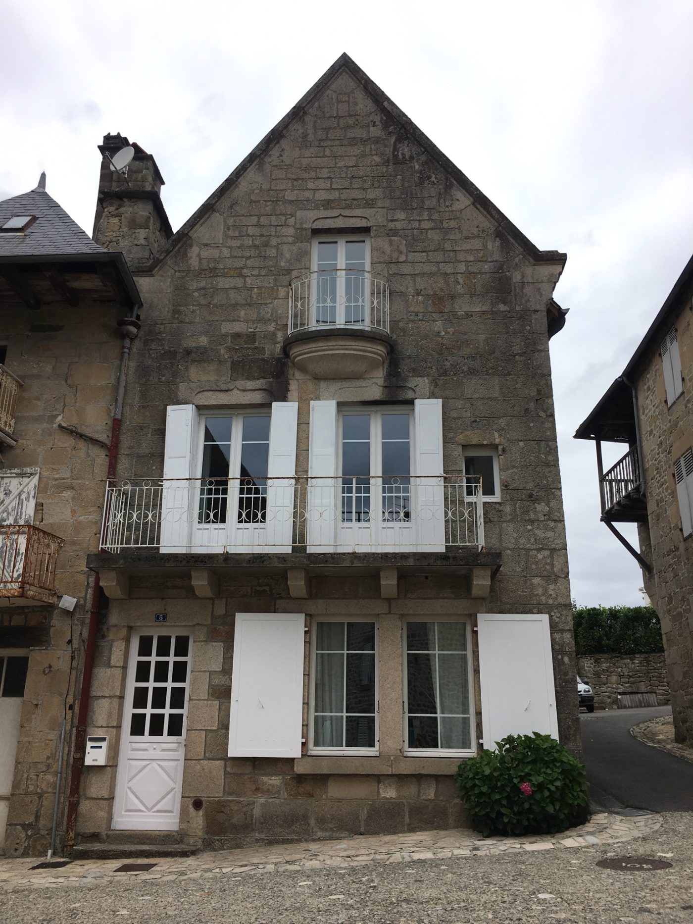 Location Corrèze Médiéval_1