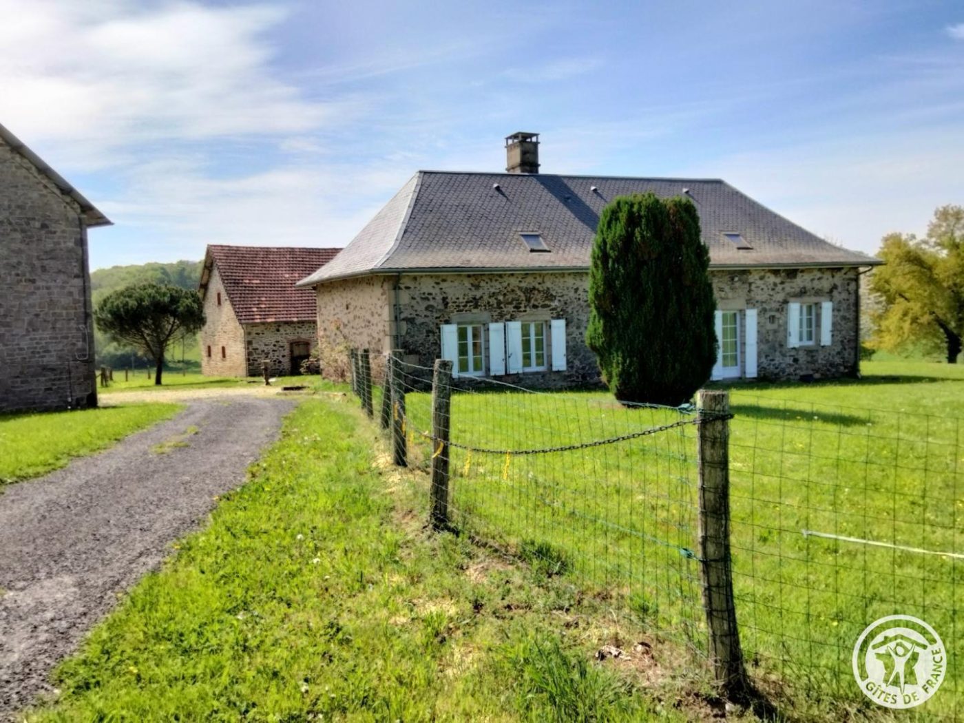 L&rsquo;HIRONDELLE_2