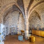 Boutique-Office-de-Tourisme-de-Tulle-©OT-Tulle-en-Correze-1400×933