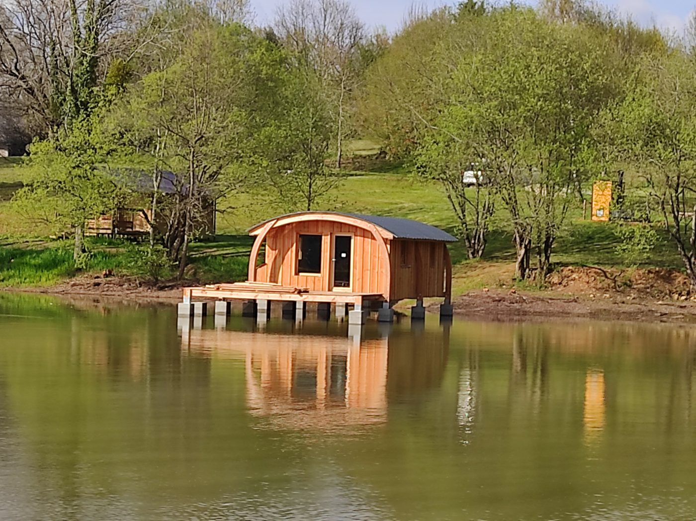 La cabane du martin pêcheur