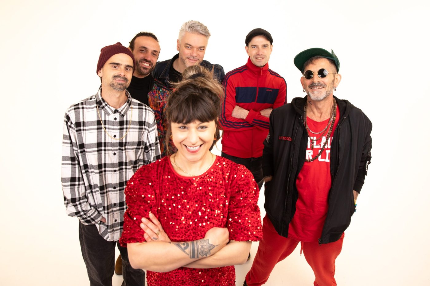 La-Cafetera-Roja-credit-Hamza-Djenat-4-scaled