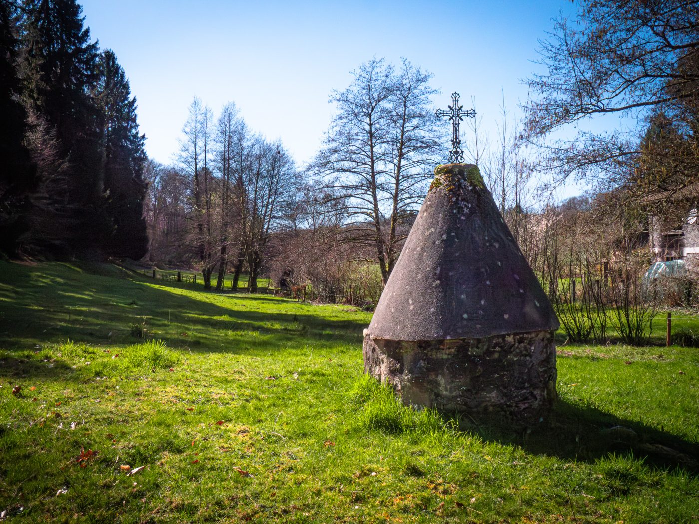 Fontaine miraculeuse – Favars